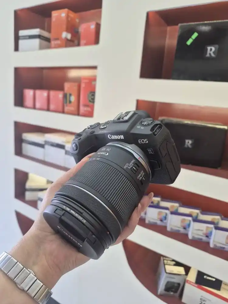 دوربین عکاسی کانن  Canon EOS RP+24-105mm (شات زیر 2K) دست دو